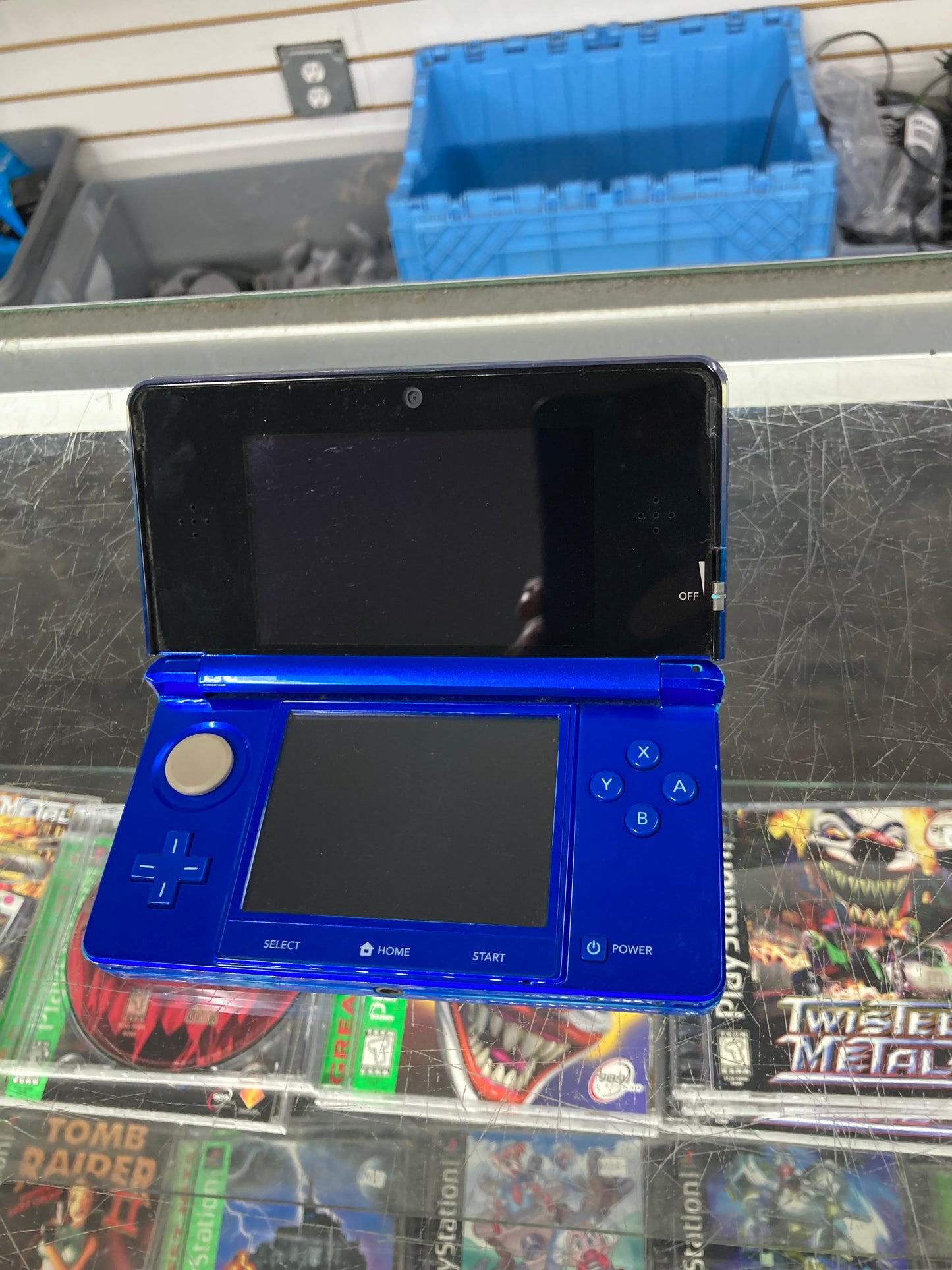 Nintendo 3DS with Charger Modded