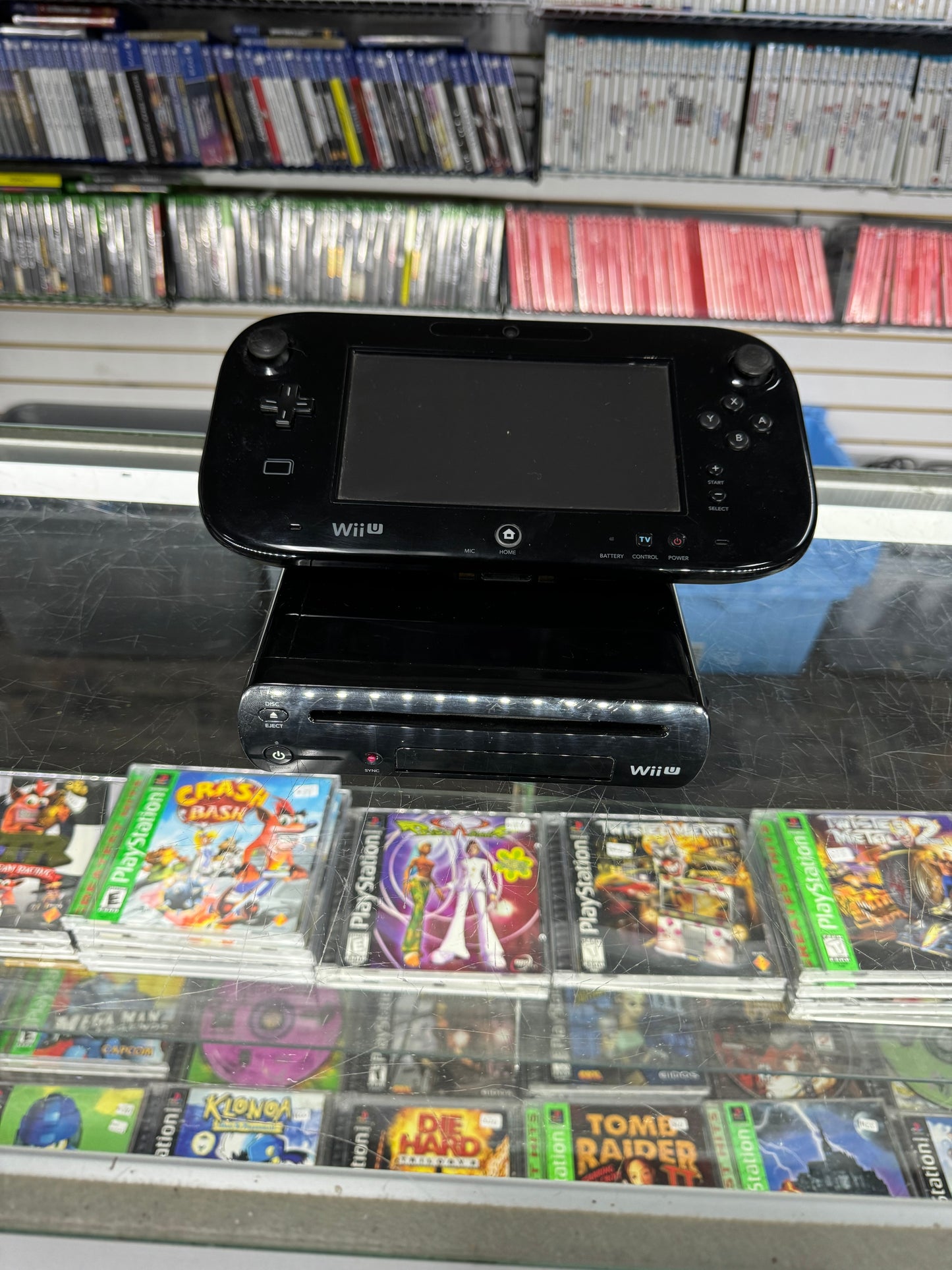 Nintendo Wii U 32GB Complete