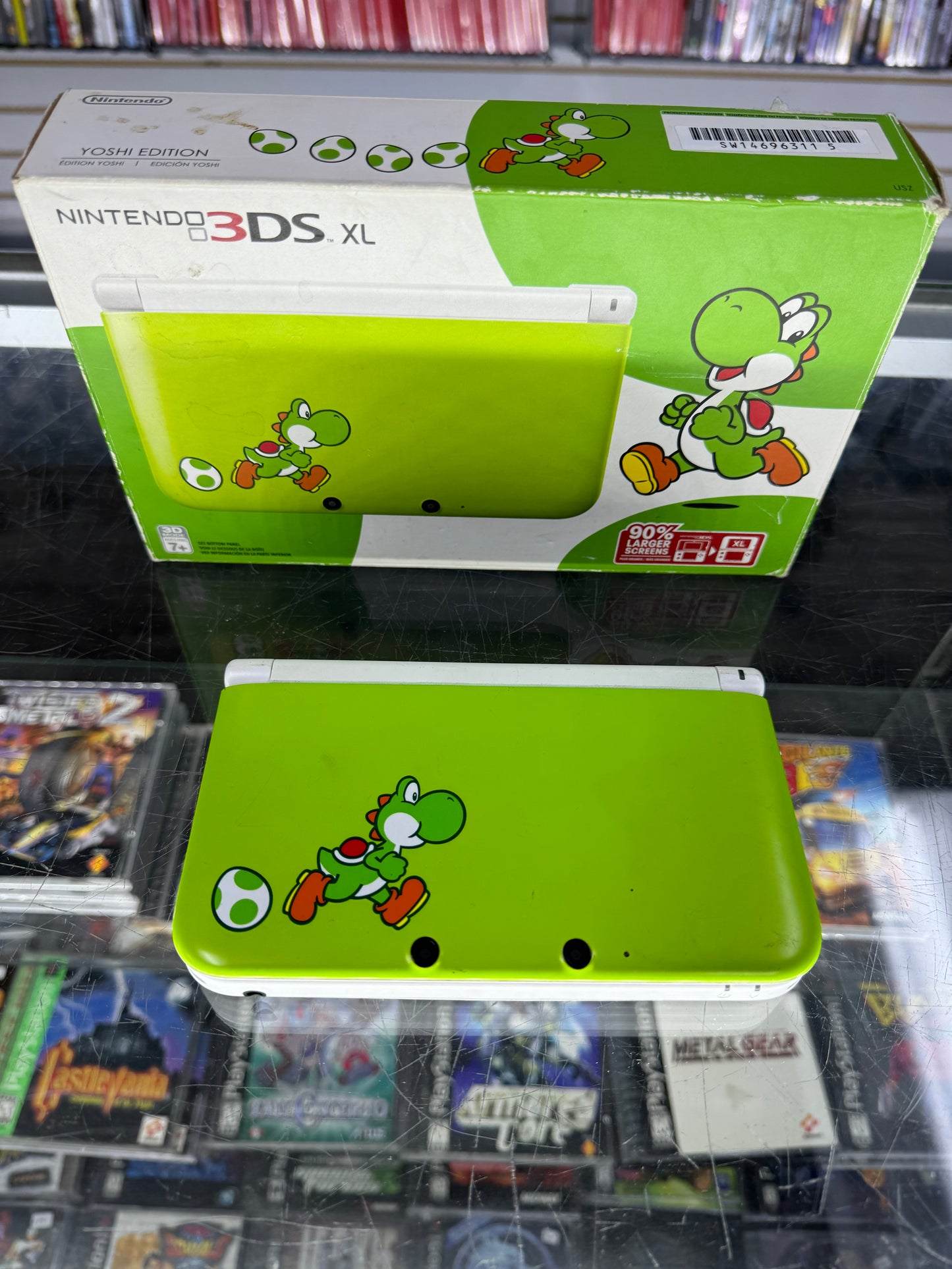 Nintendo 3DS XL Yoshi Edition Complete in Box