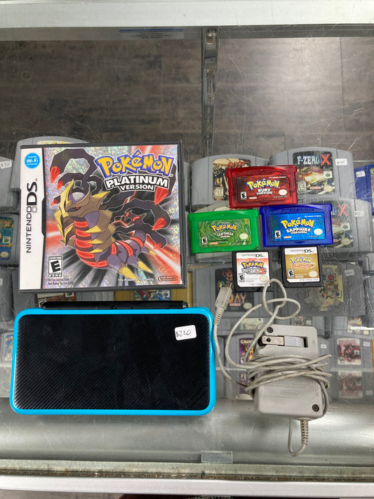 Pokemon Platinum CIB & Heart gold & sapphire & ruby & white 2 & leaf green with 2DS XL